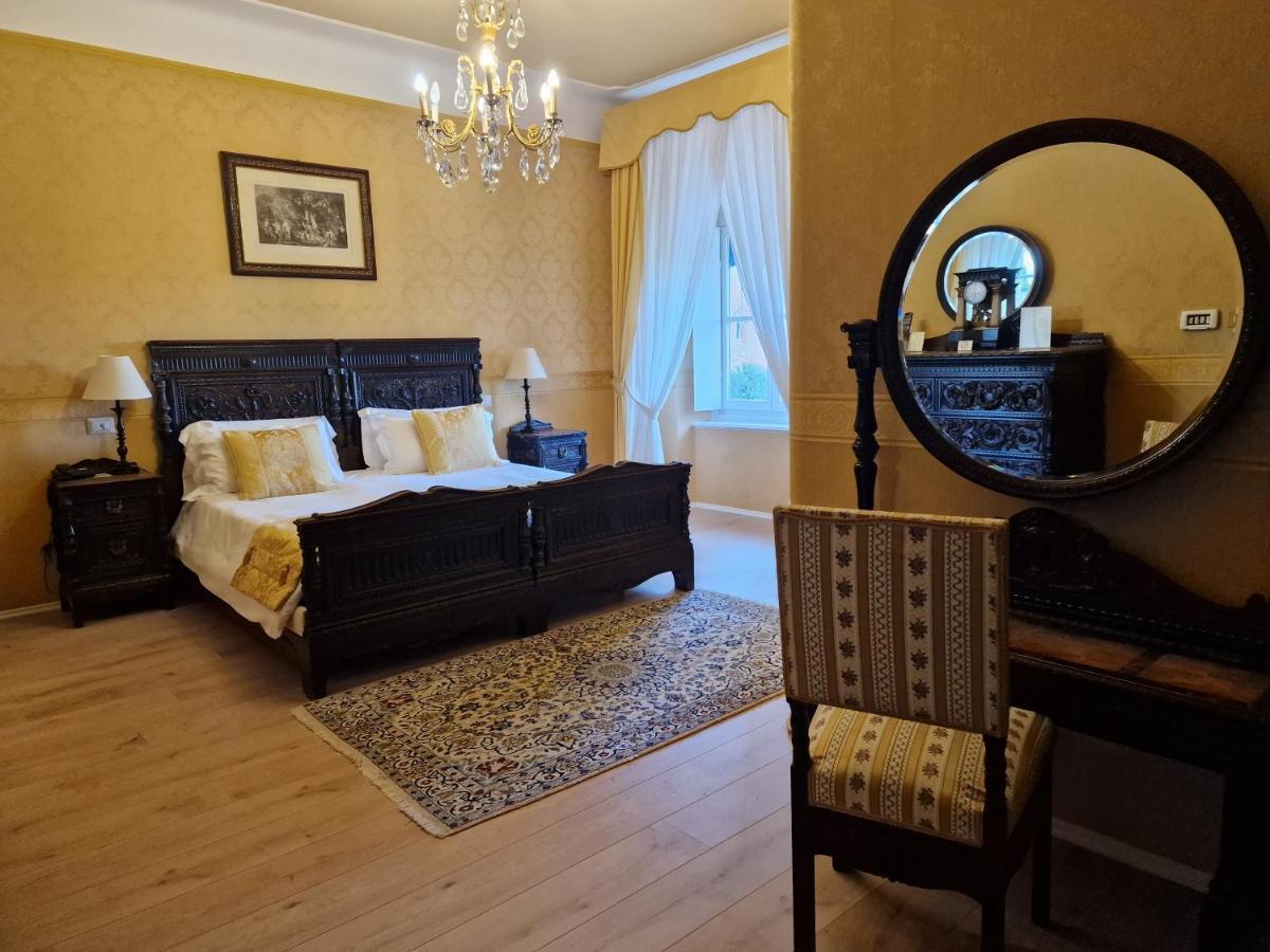 Castello Di Spessa - Residenze D'Epoca Hotel Capriva del Friuli Eksteriør billede