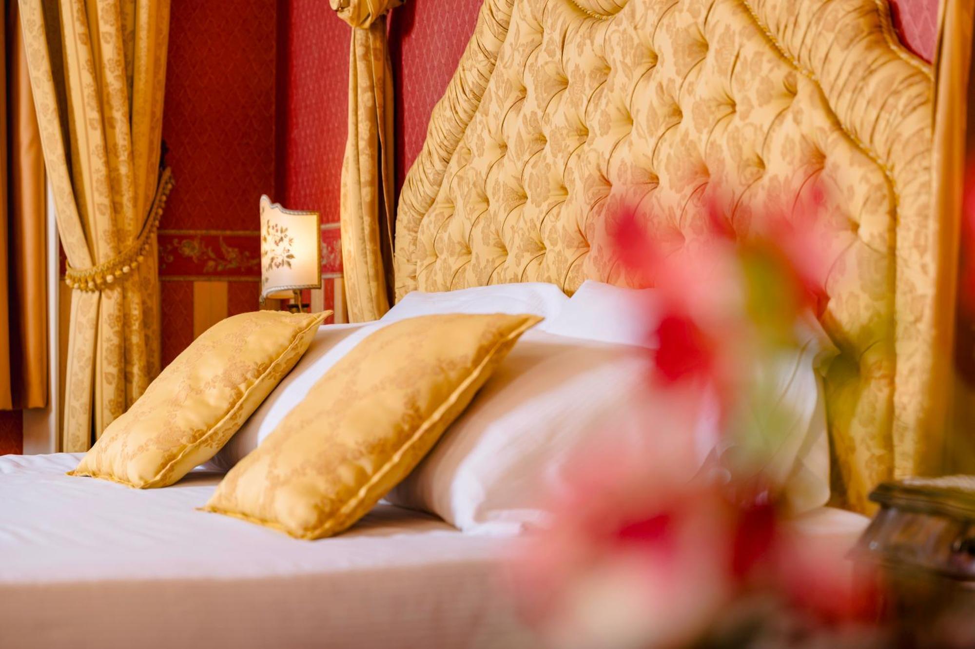 Castello Di Spessa - Residenze D'Epoca Hotel Capriva del Friuli Eksteriør billede