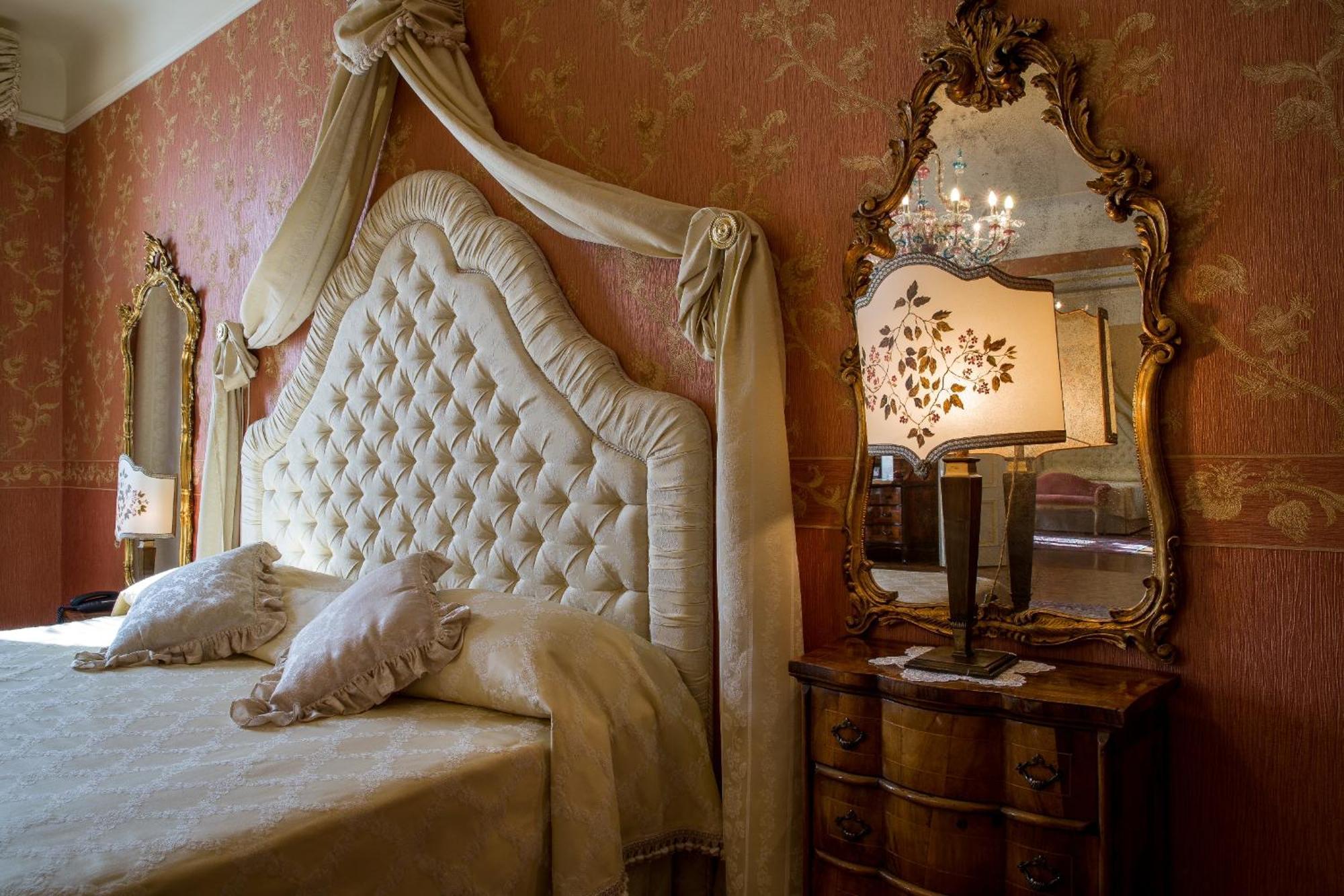 Castello Di Spessa - Residenze D'Epoca Hotel Capriva del Friuli Eksteriør billede